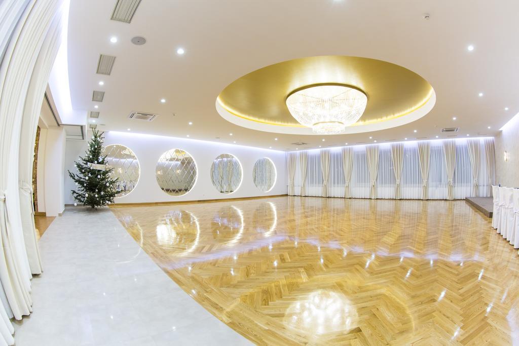 Hotel Nad Raba - Bochnia Esterno foto